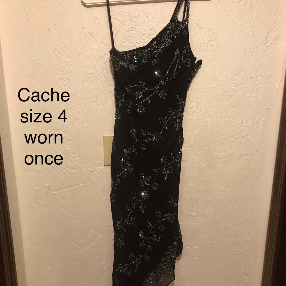Black one shoulder Cache dress with beading
